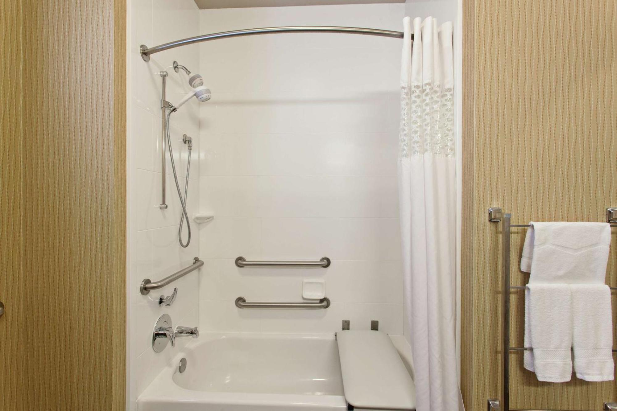 Hampton Inn Seattle/Everett Downtown Εξωτερικό φωτογραφία