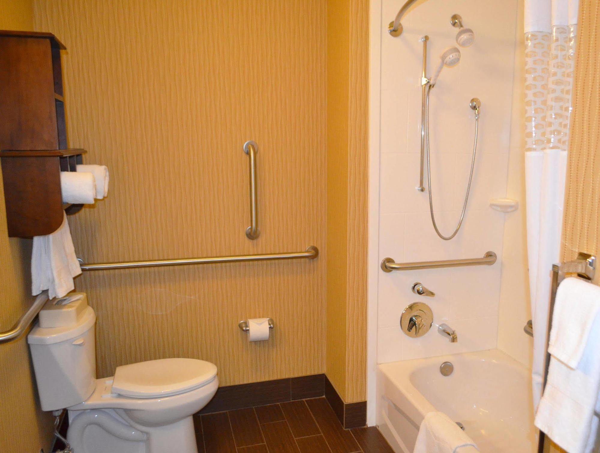 Hampton Inn Seattle/Everett Downtown Εξωτερικό φωτογραφία