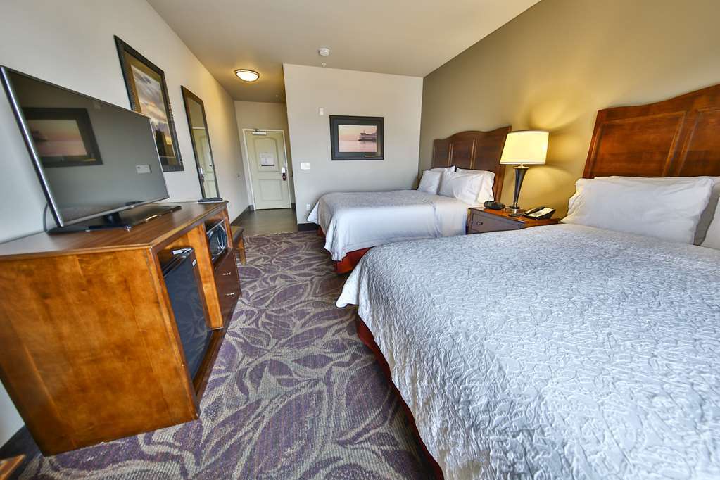 Hampton Inn Seattle/Everett Downtown Δωμάτιο φωτογραφία